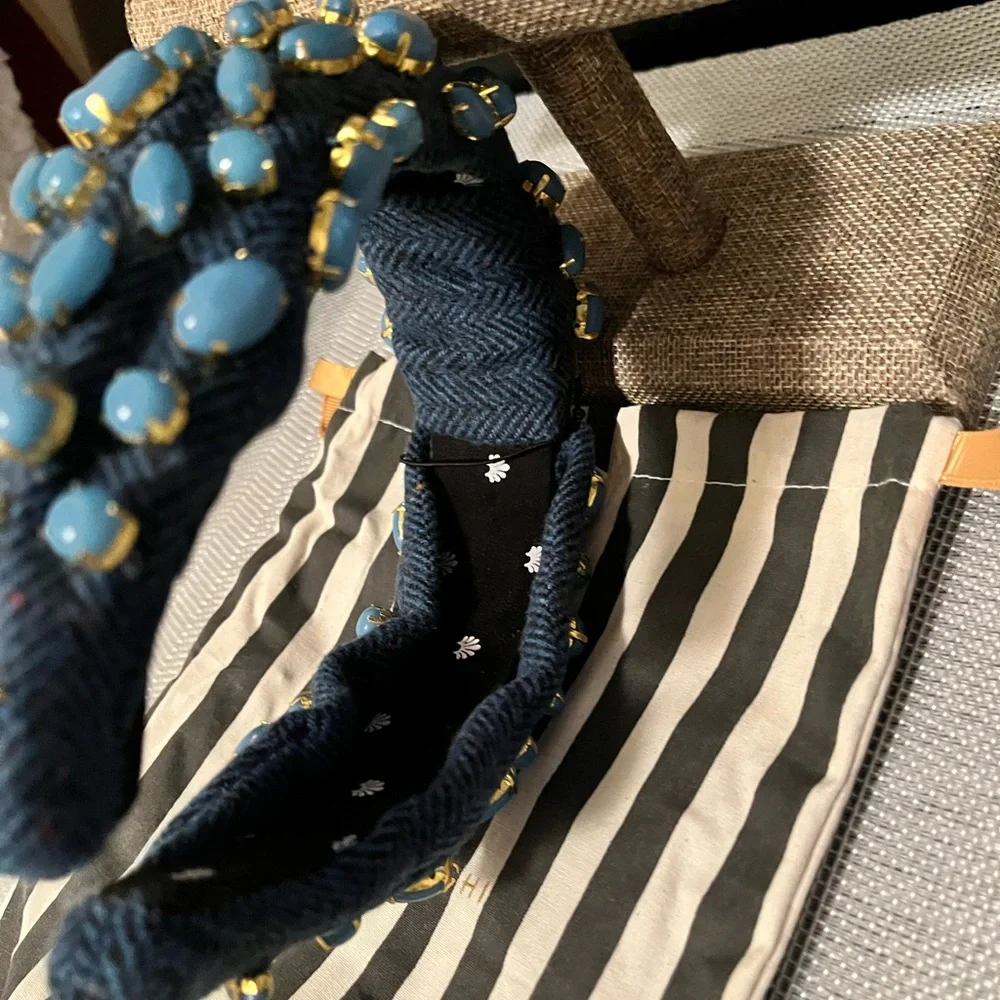 LELE SADOUGHI NWT AUTHENTIC MIDNIGHT PEBBLE CABOCHON KNOTTED HEADBAND - Picture 11 of 16